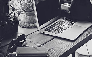 开云中国-伊朗队中场贝尔特拉在巴黎奥运会上展现出强大的进攻组织能力，伊朗拉什特